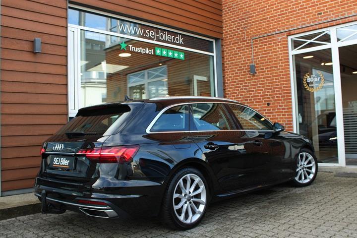 Sort Audi A4 fra 2021