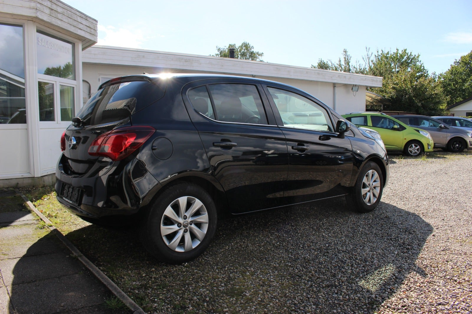 Sort Opel Corsa fra 2019