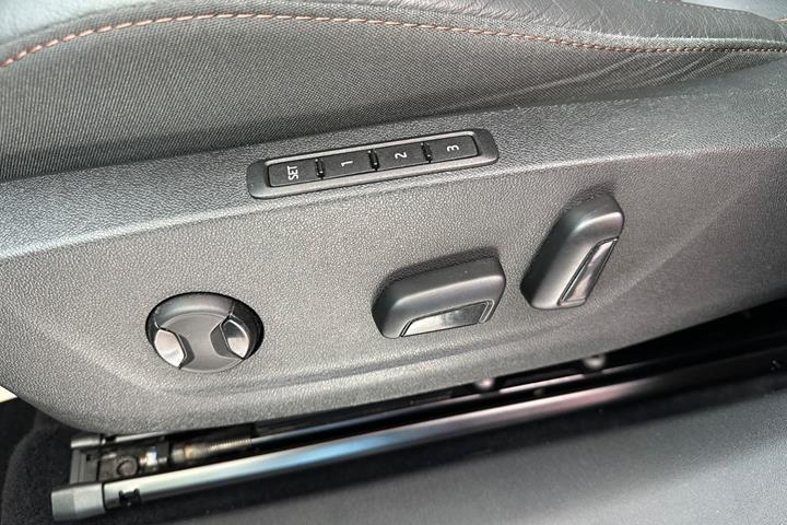 undefined Skoda Enyaq fra 2022