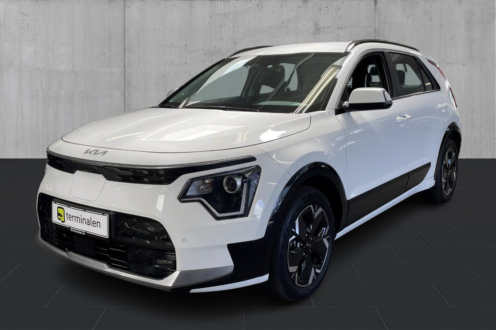 Hvid Kia Niro fra 2024