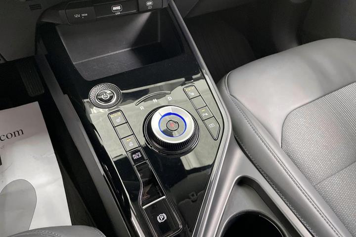 Hvid Kia Niro fra 2024