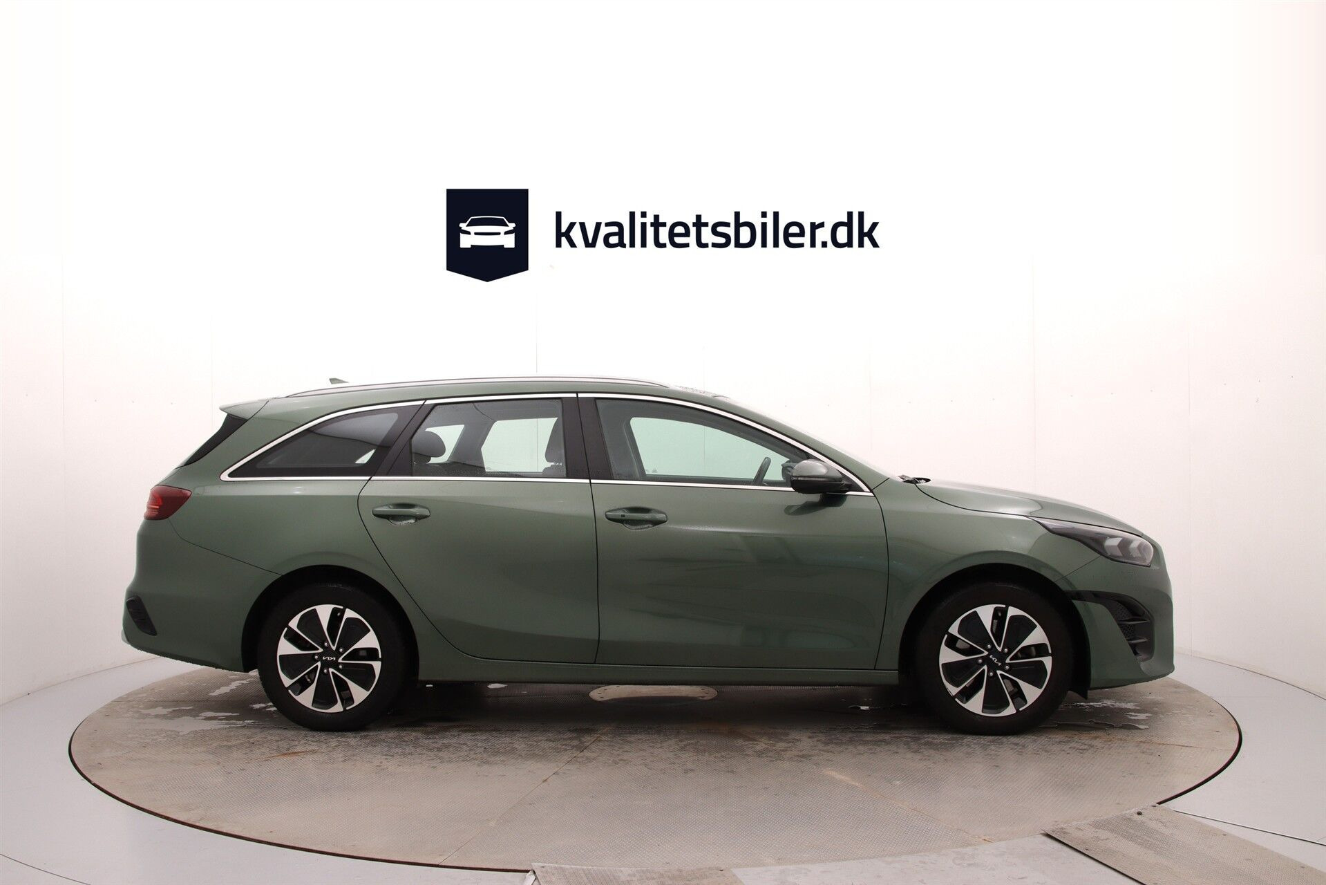 Grøn Kia Ceed fra 2023
