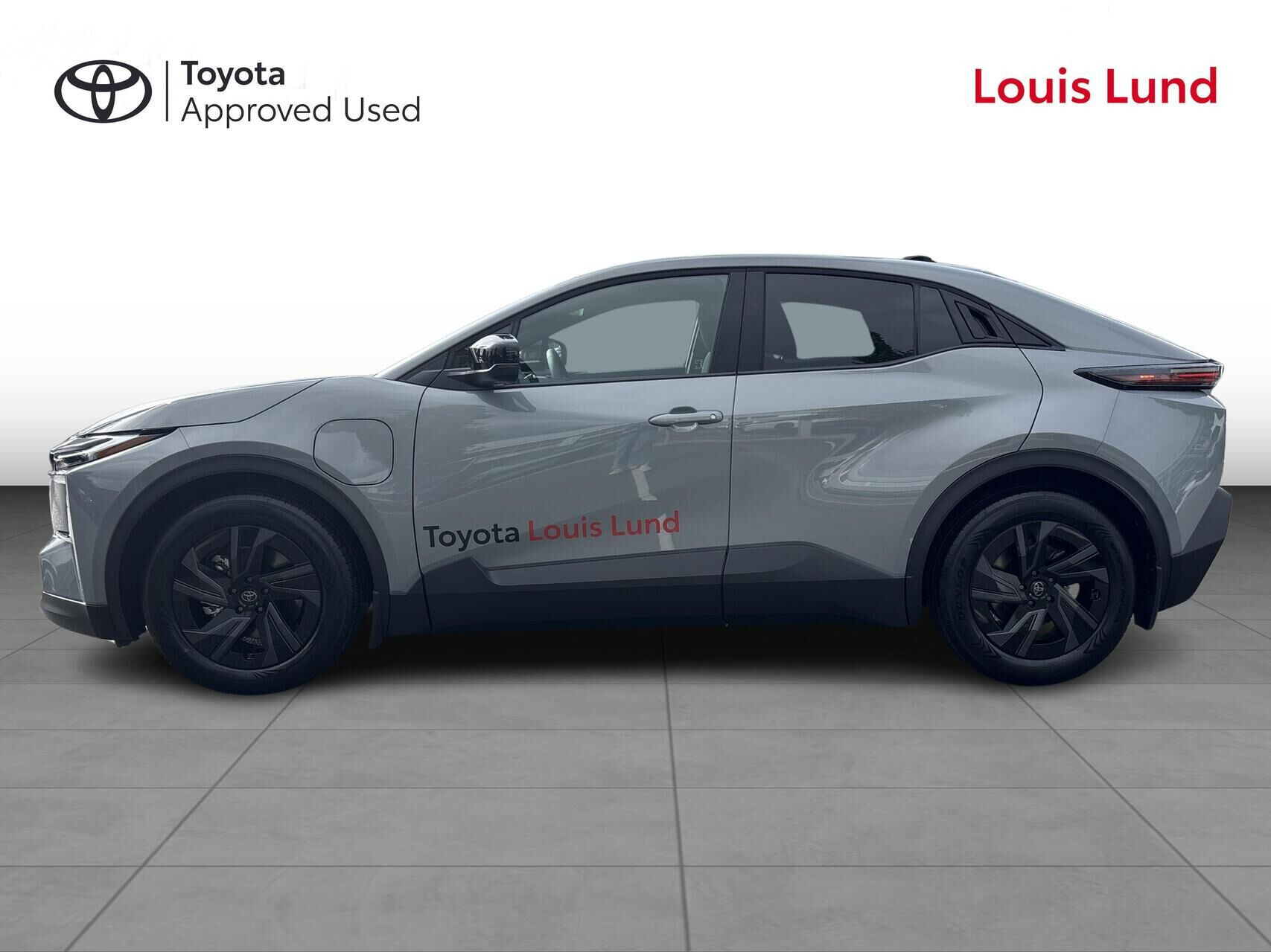 Grå Toyota C-HR+ fra 2026