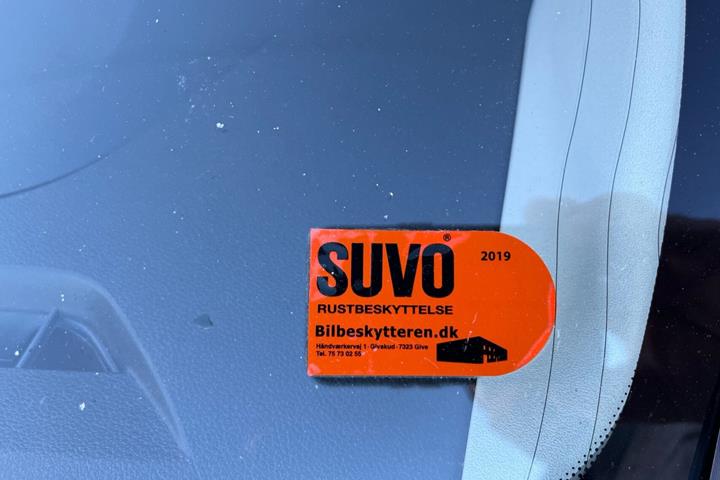 Hvid Peugeot Partner fra 2019