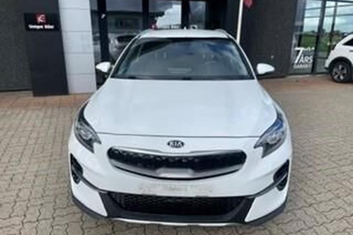 Hvid Kia XCeed fra 2020