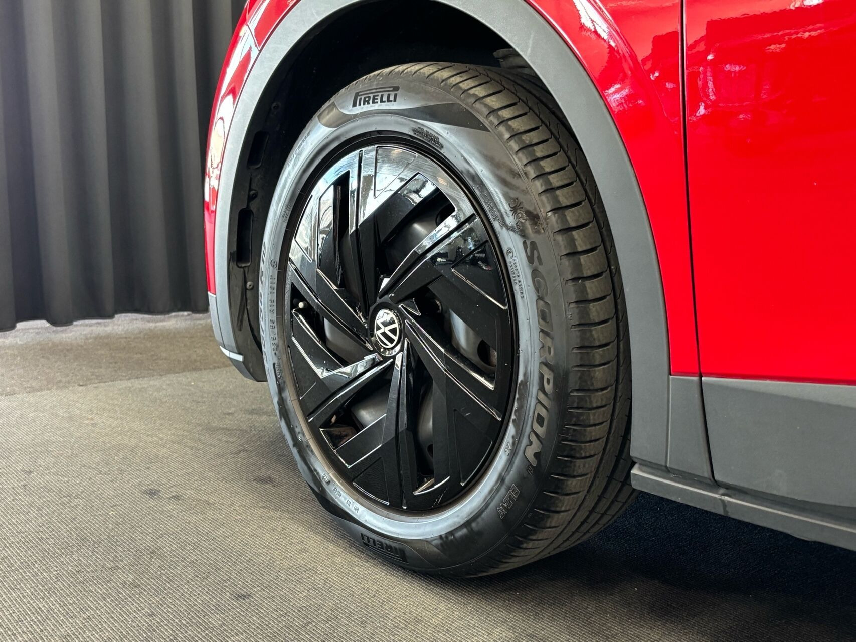 Rød VW ID.4 fra 2023