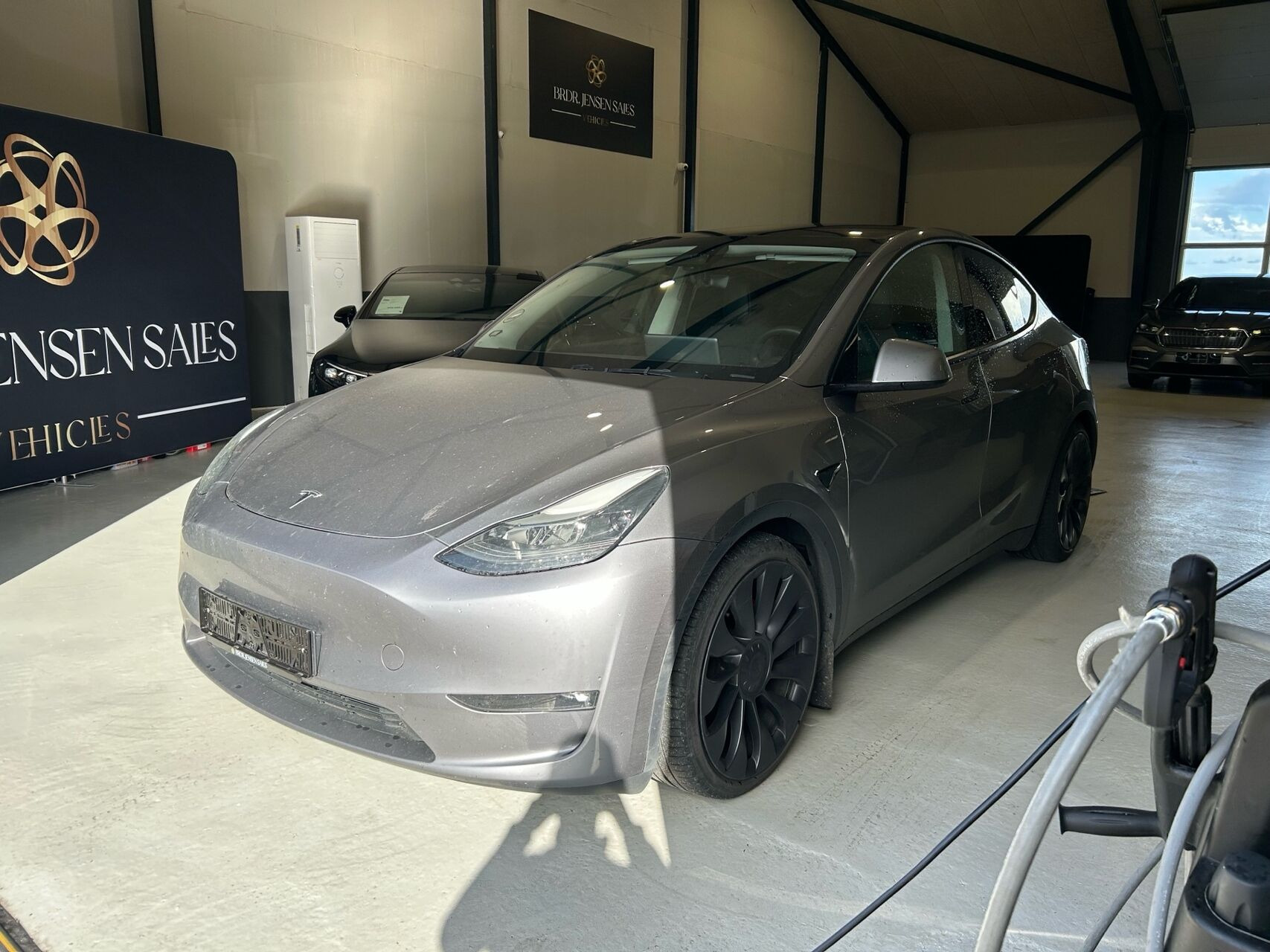 Tesla Model Y EL Performance AWD 534HK 5d Aut.