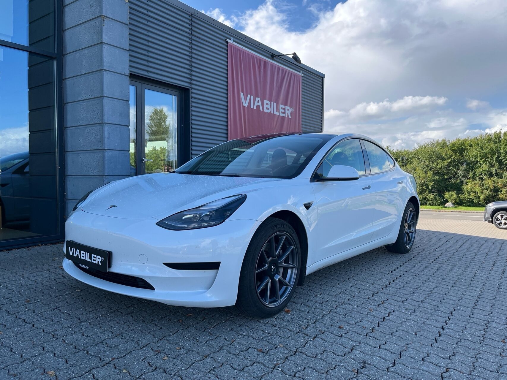 Tesla Model 3 EL Standard Range 283HK Aut.