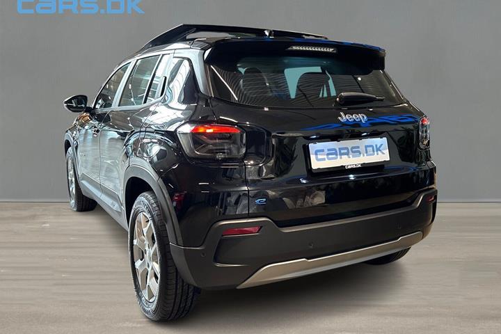 Sort Jeep Avenger fra 2025