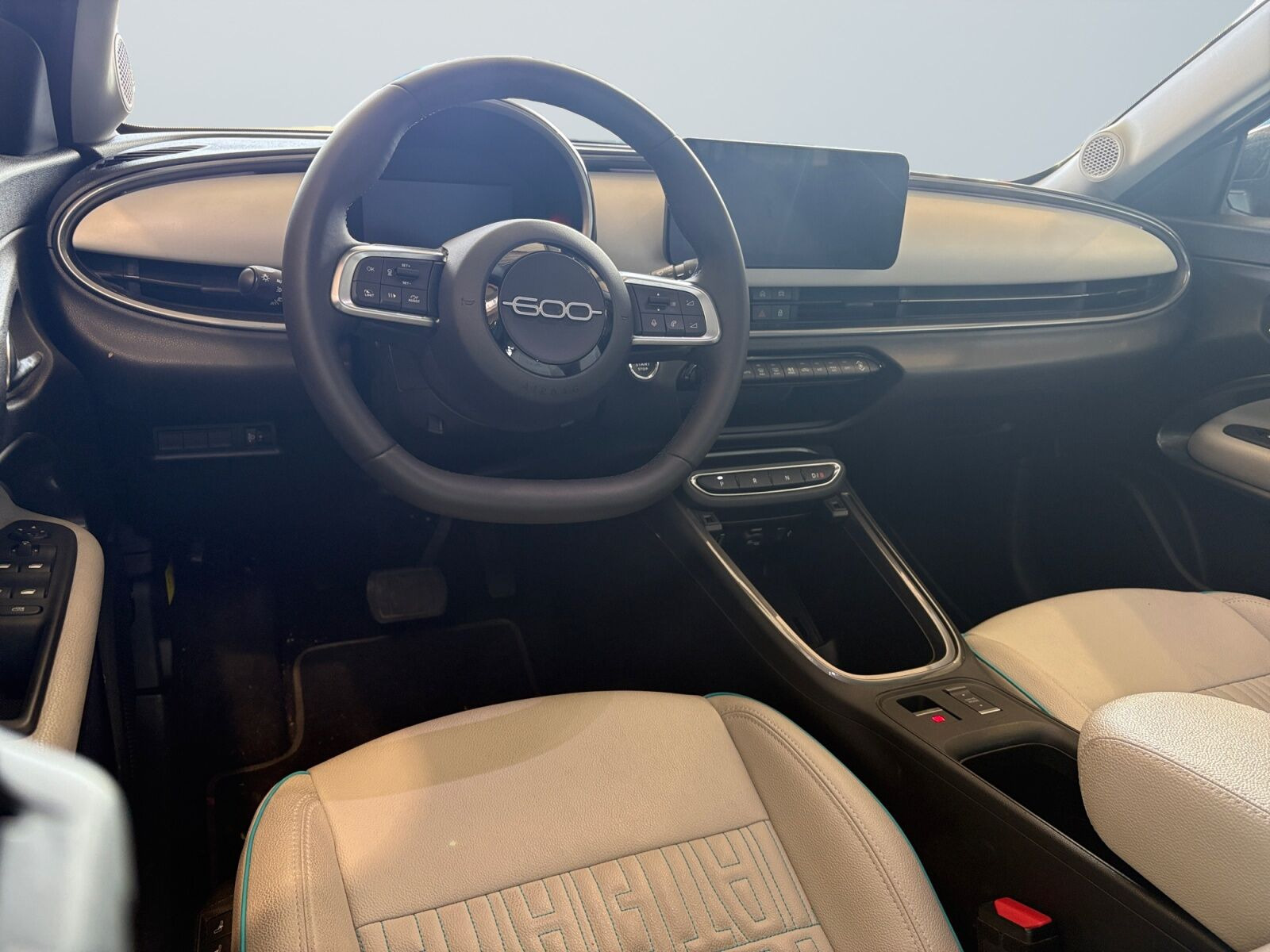 Grøn Fiat 600e fra 2024