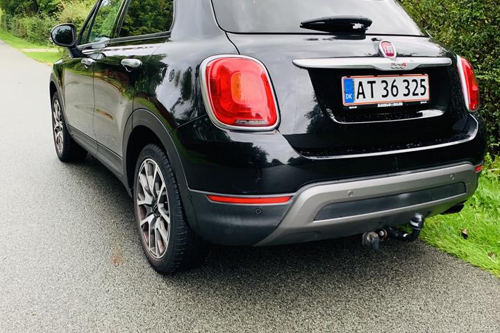 Sort Fiat 500X fra 2015
