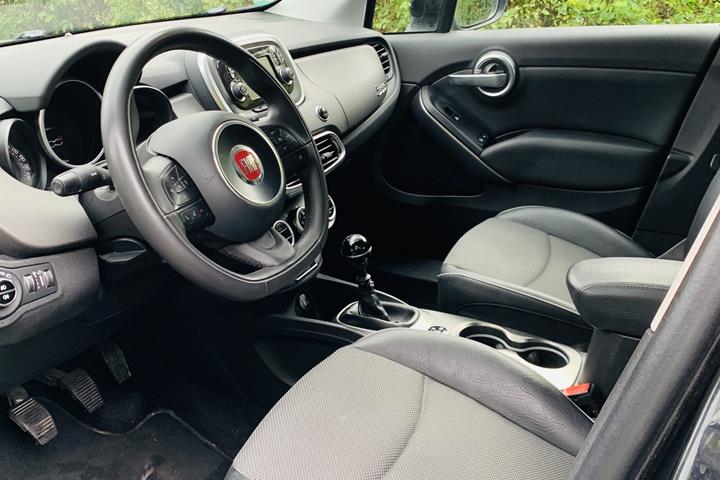 Sort Fiat 500X fra 2015