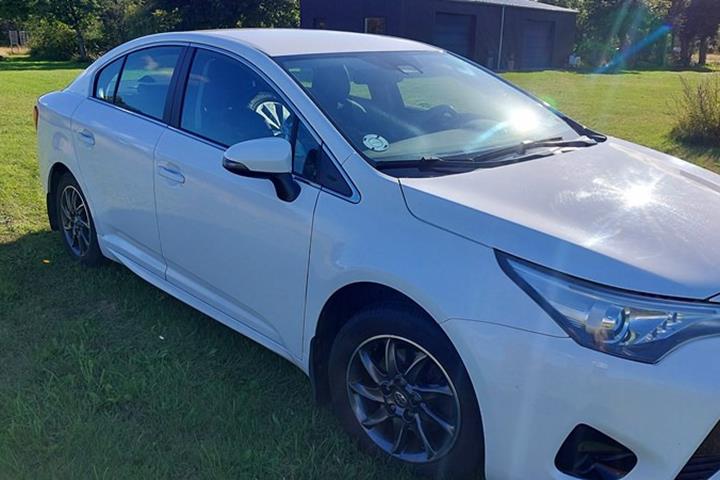undefined Toyota Avensis fra 2016