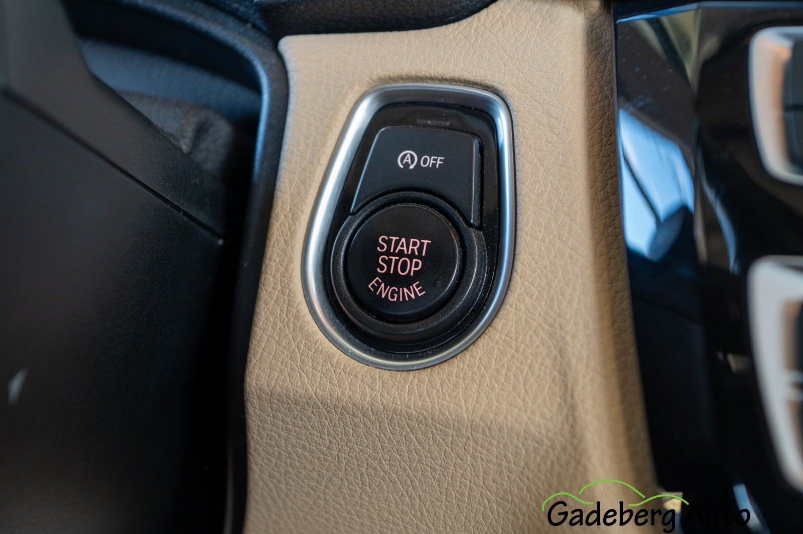 Blå BMW 420d fra 2018