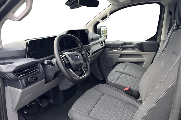 Grå Ford E-Transit Custom 320 L1 fra 2026