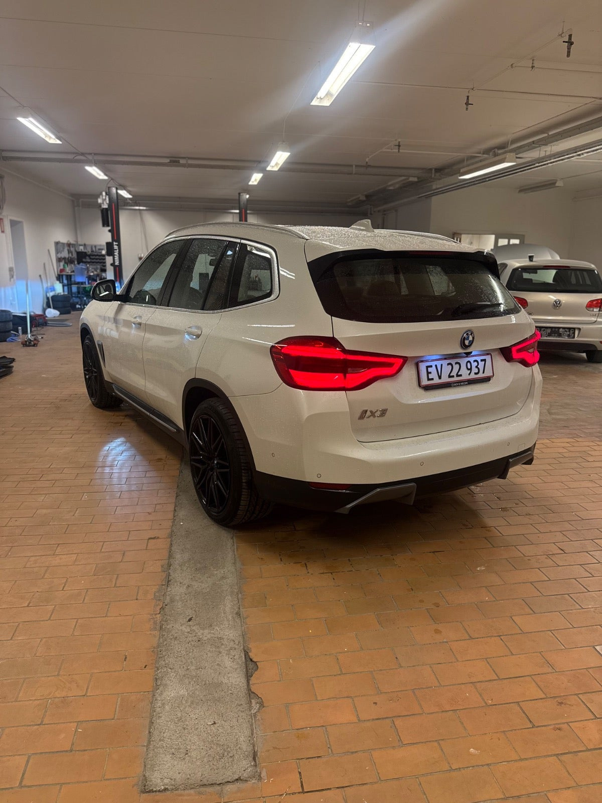 undefined BMW iX3 fra 2021