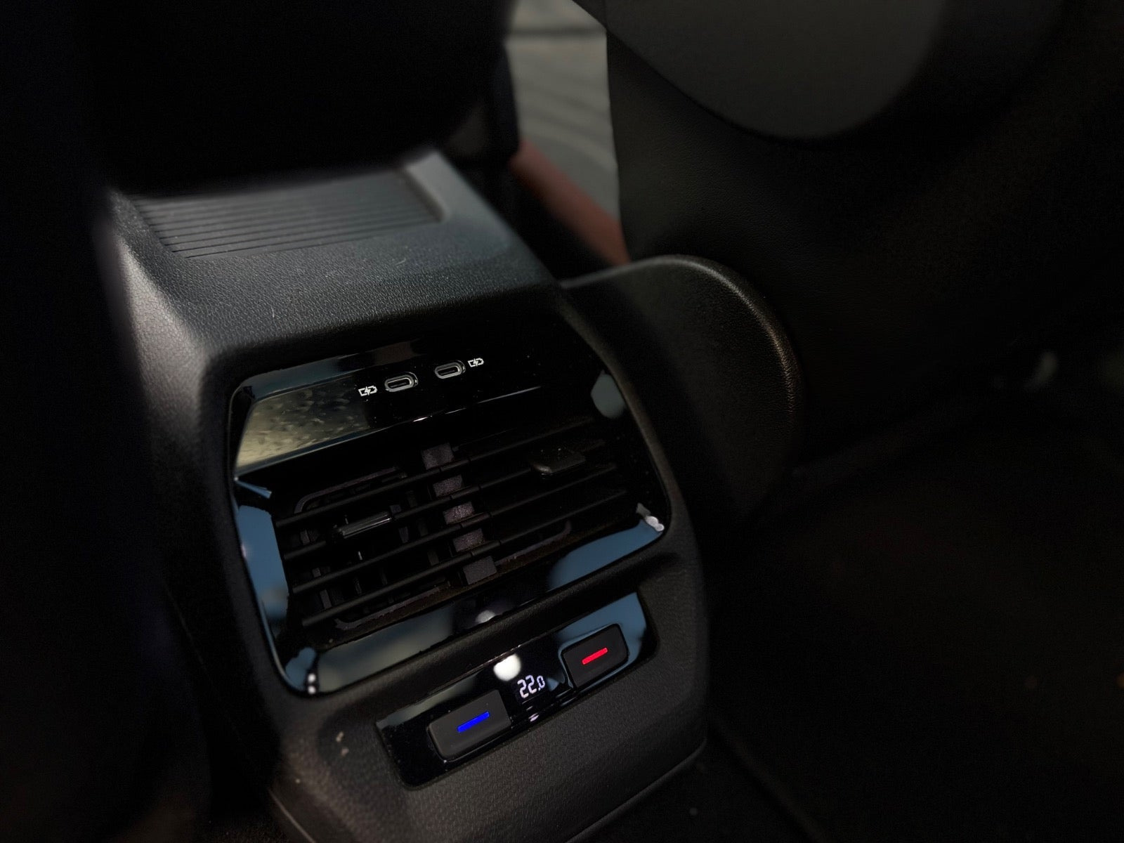 Hvid VW ID.4 fra 2021