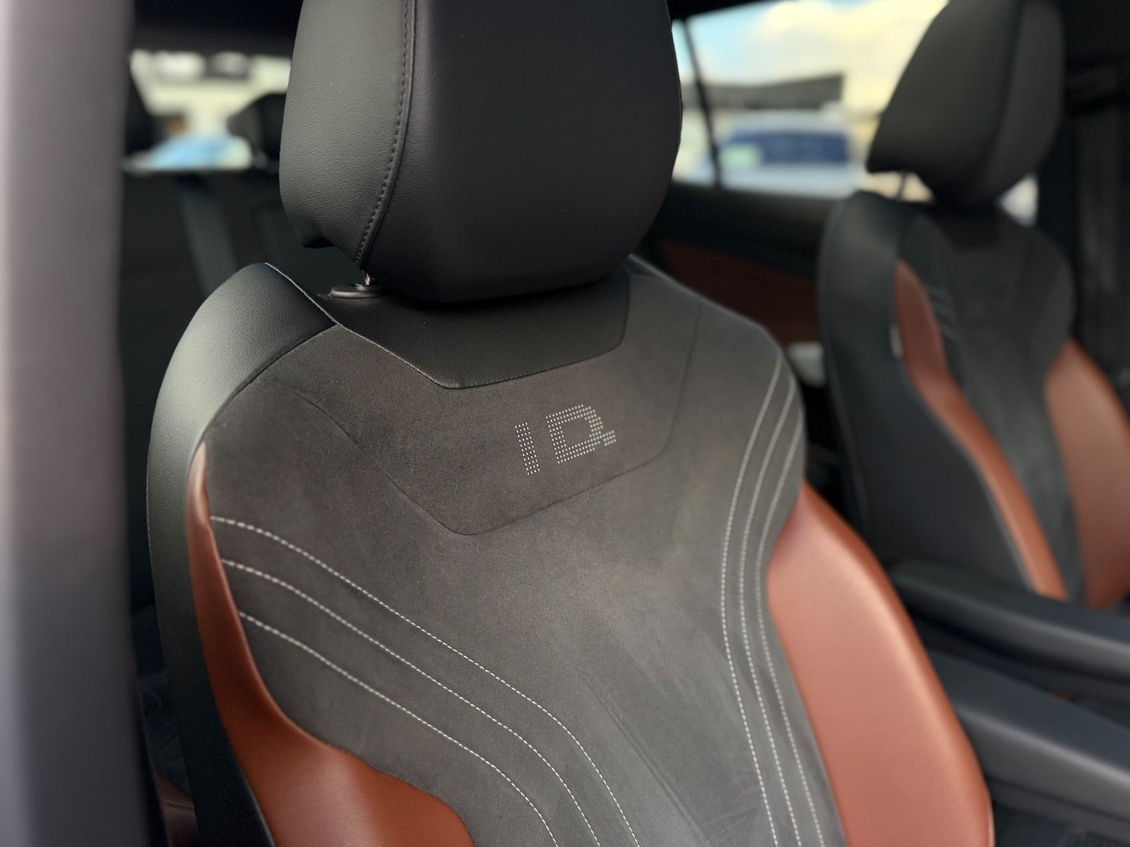 Hvid VW ID.4 fra 2021