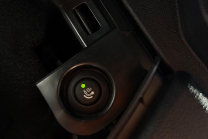 Blå BMW iX3 fra 2021