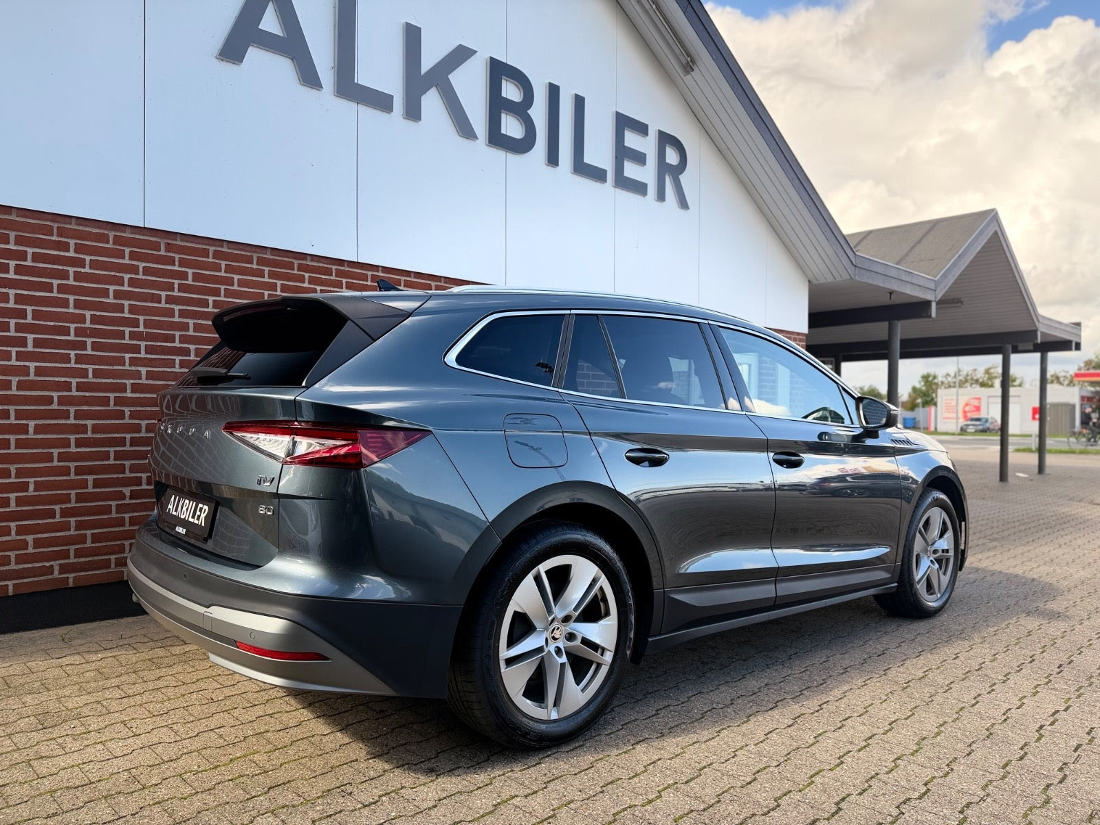 Sort Skoda Enyaq fra 2021