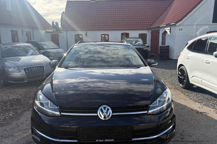 Sort VW Golf VII fra 2019