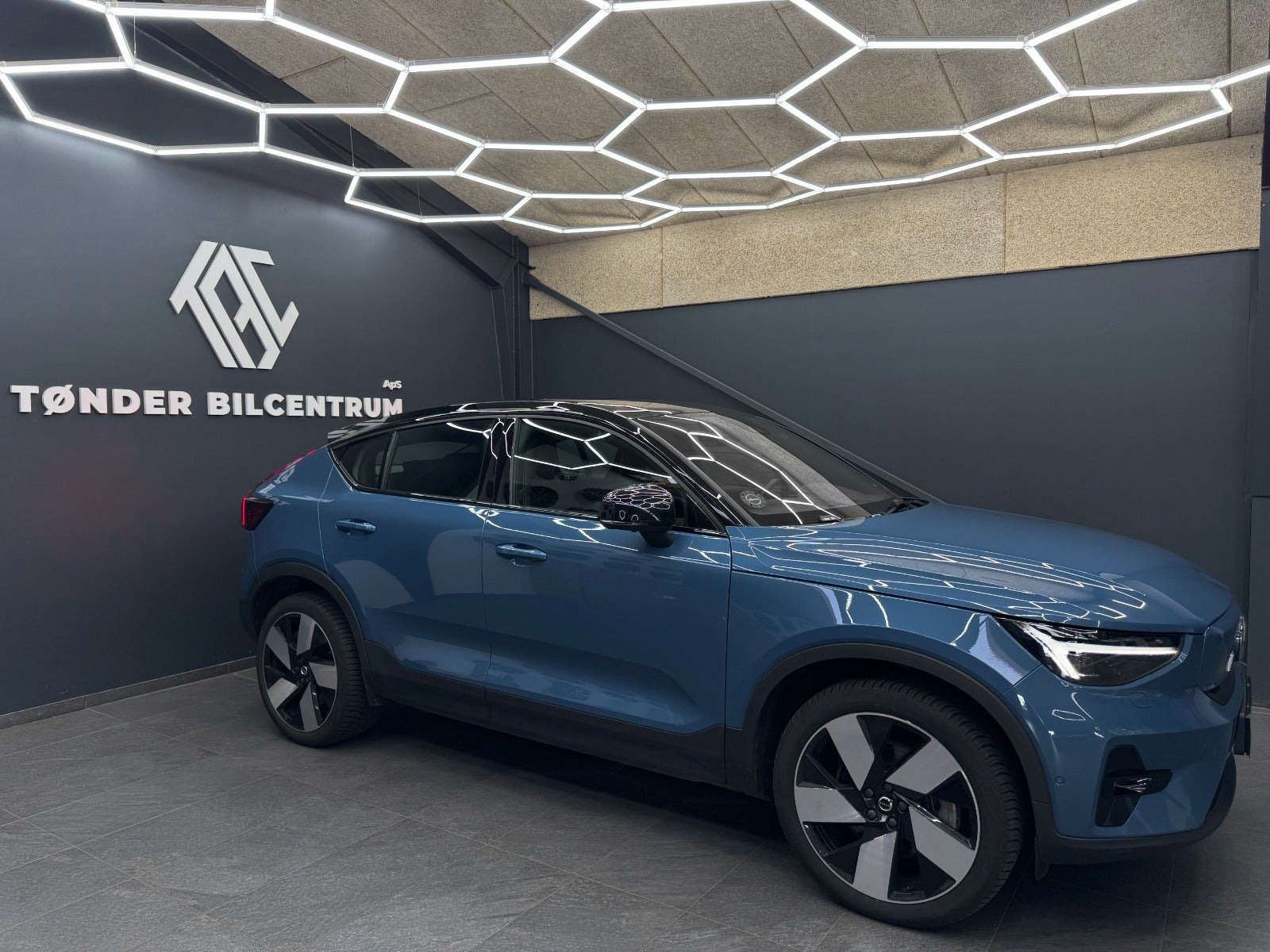 Grøn Volvo C40 fra 2022