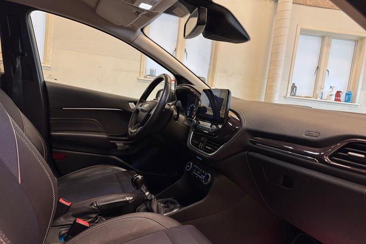 Sort Ford Fiesta fra 2018