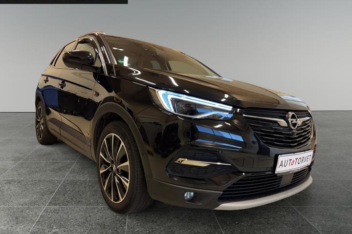 Sort Opel Grandland X fra 2020