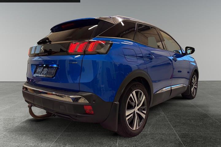 Blå Peugeot 3008 fra 2021