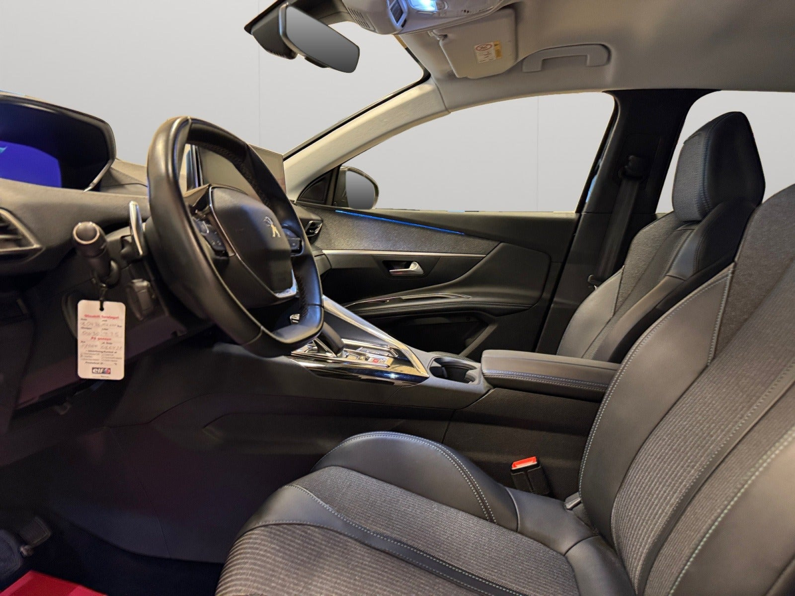 Sort Peugeot 3008 fra 2022
