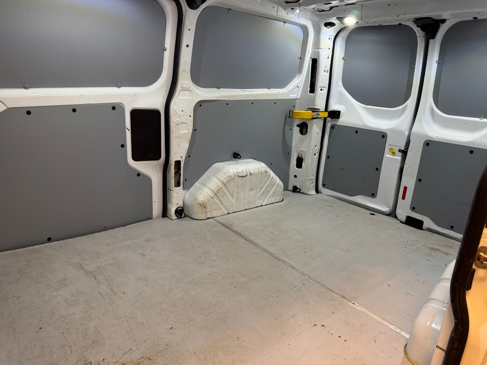 Hvid Ford Transit Custom 280 L1 fra 2020