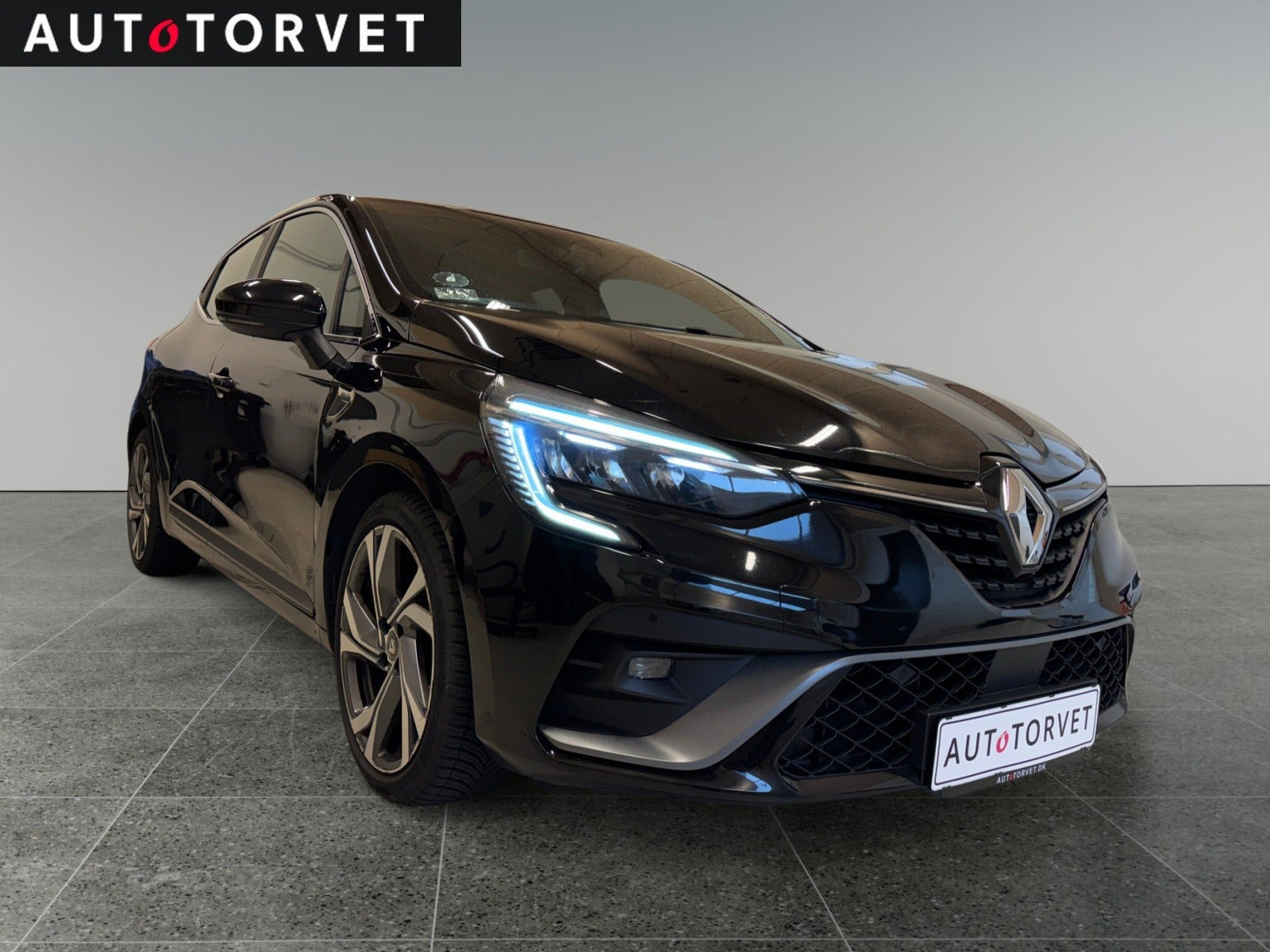 Sort Renault Clio V fra 2021