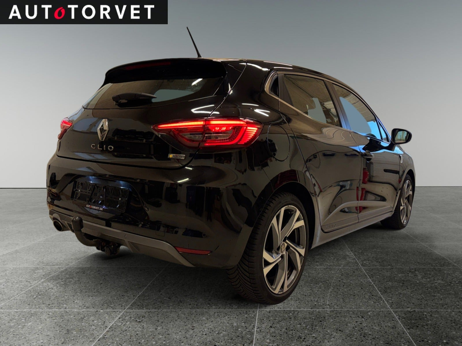 Sort Renault Clio V fra 2021