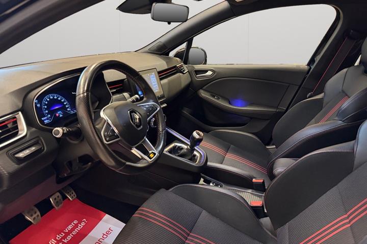 Sort Renault Clio V fra 2021