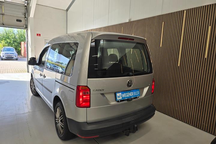 Sølv VW Caddy fra 2016
