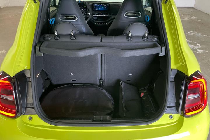 Gul Abarth 500e fra 2024