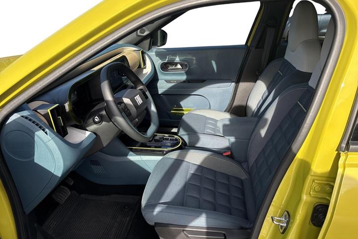 Gul Fiat Grande Panda fra 2025