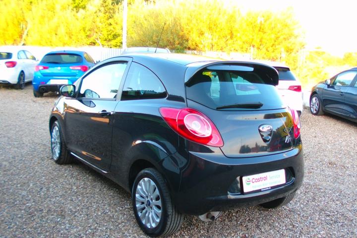 Sort Ford Ka fra 2015