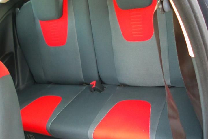 Sort Ford Ka fra 2015