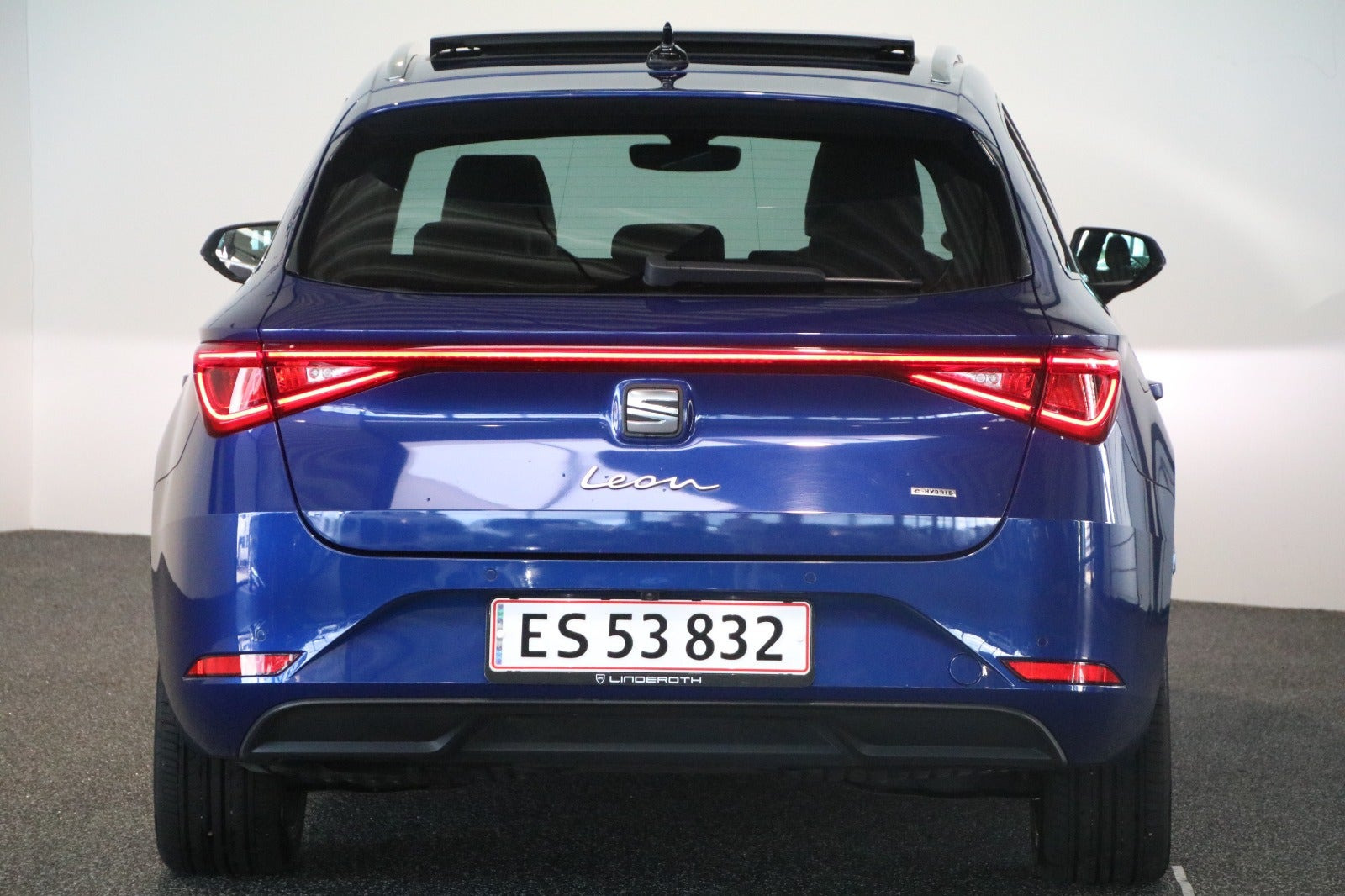 Blå Seat Leon fra 2021