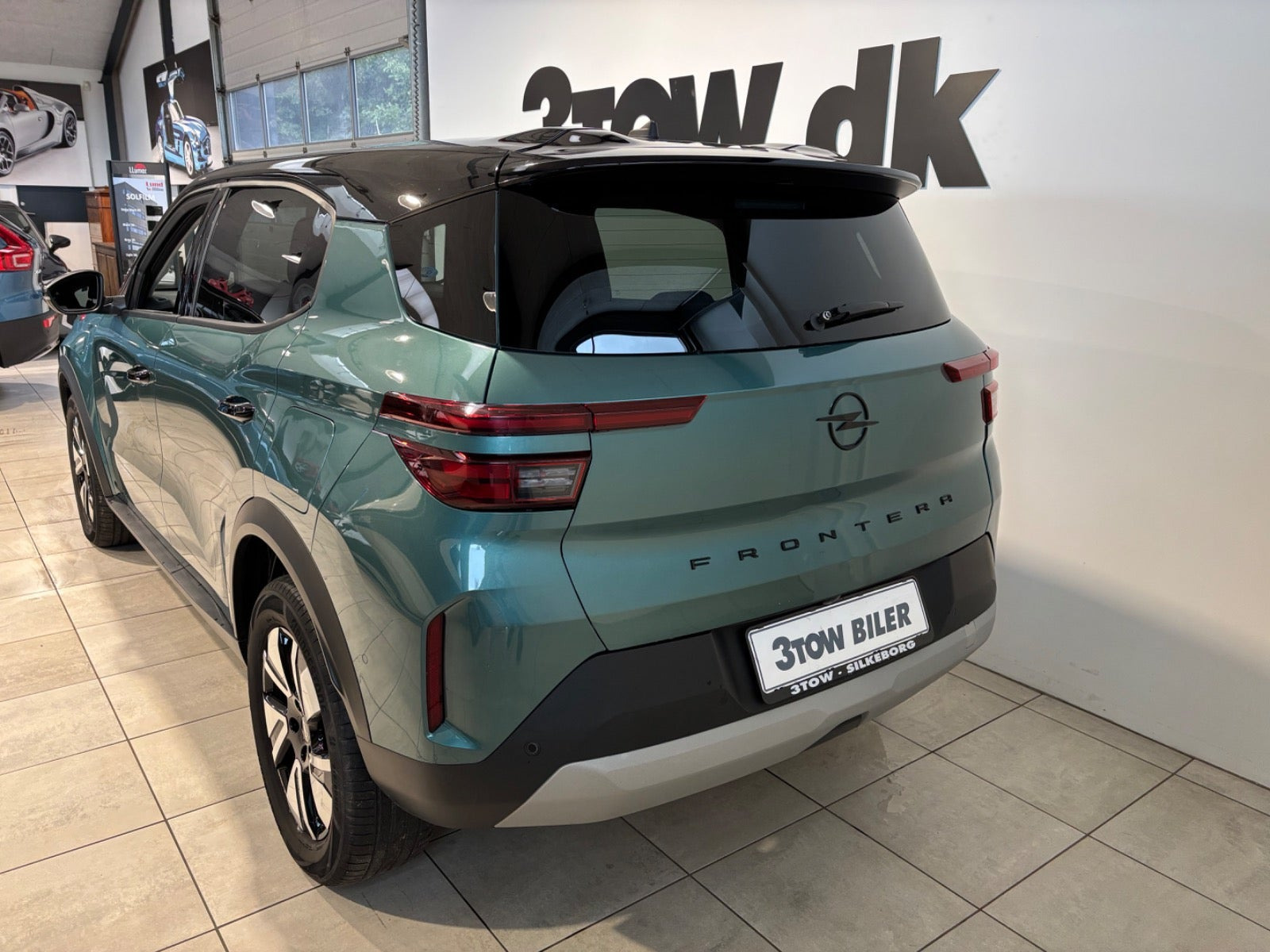 Grøn Opel Frontera fra 2025