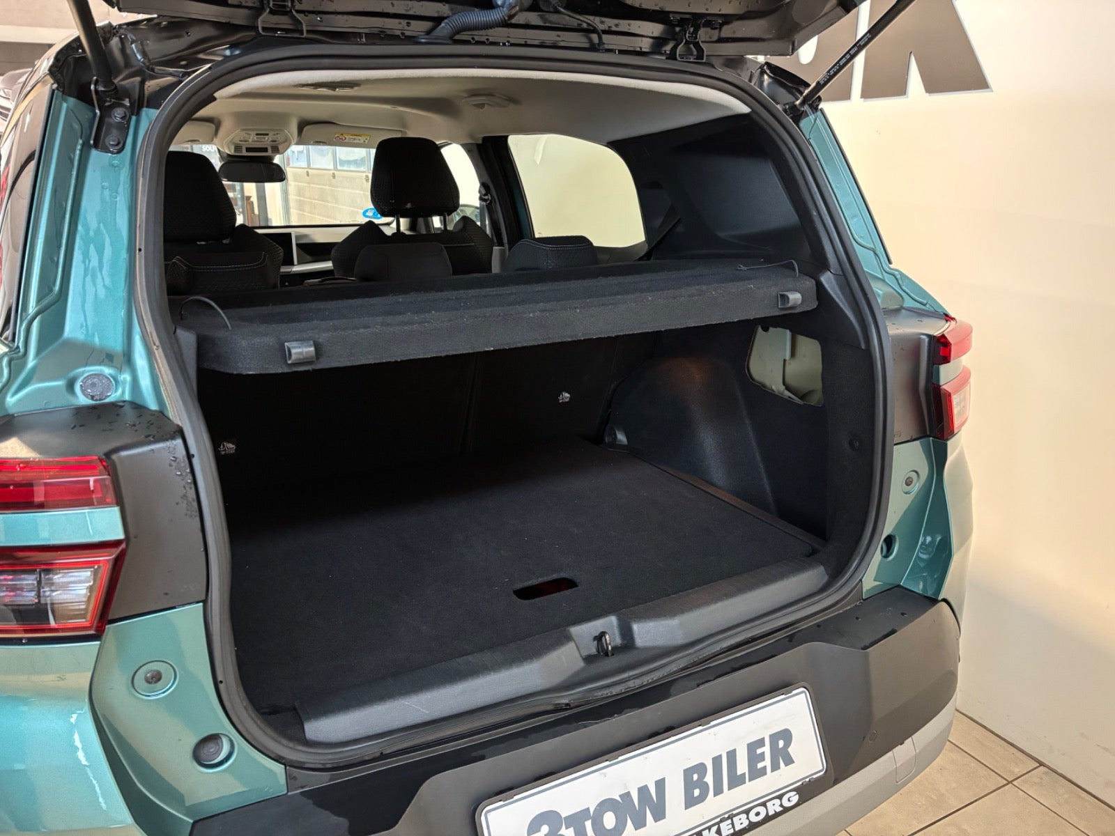 Grøn Opel Frontera fra 2025
