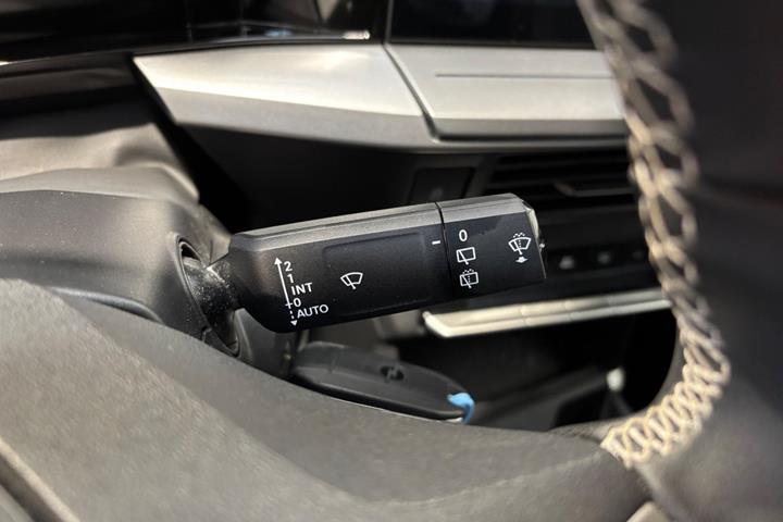 Grøn Opel Frontera fra 2025