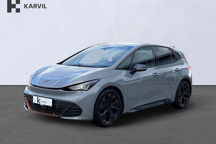 Grå Cupra Born fra 2023 set udefra