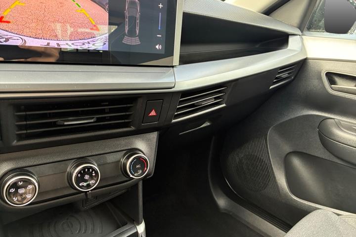 Sort Opel Frontera fra 2025