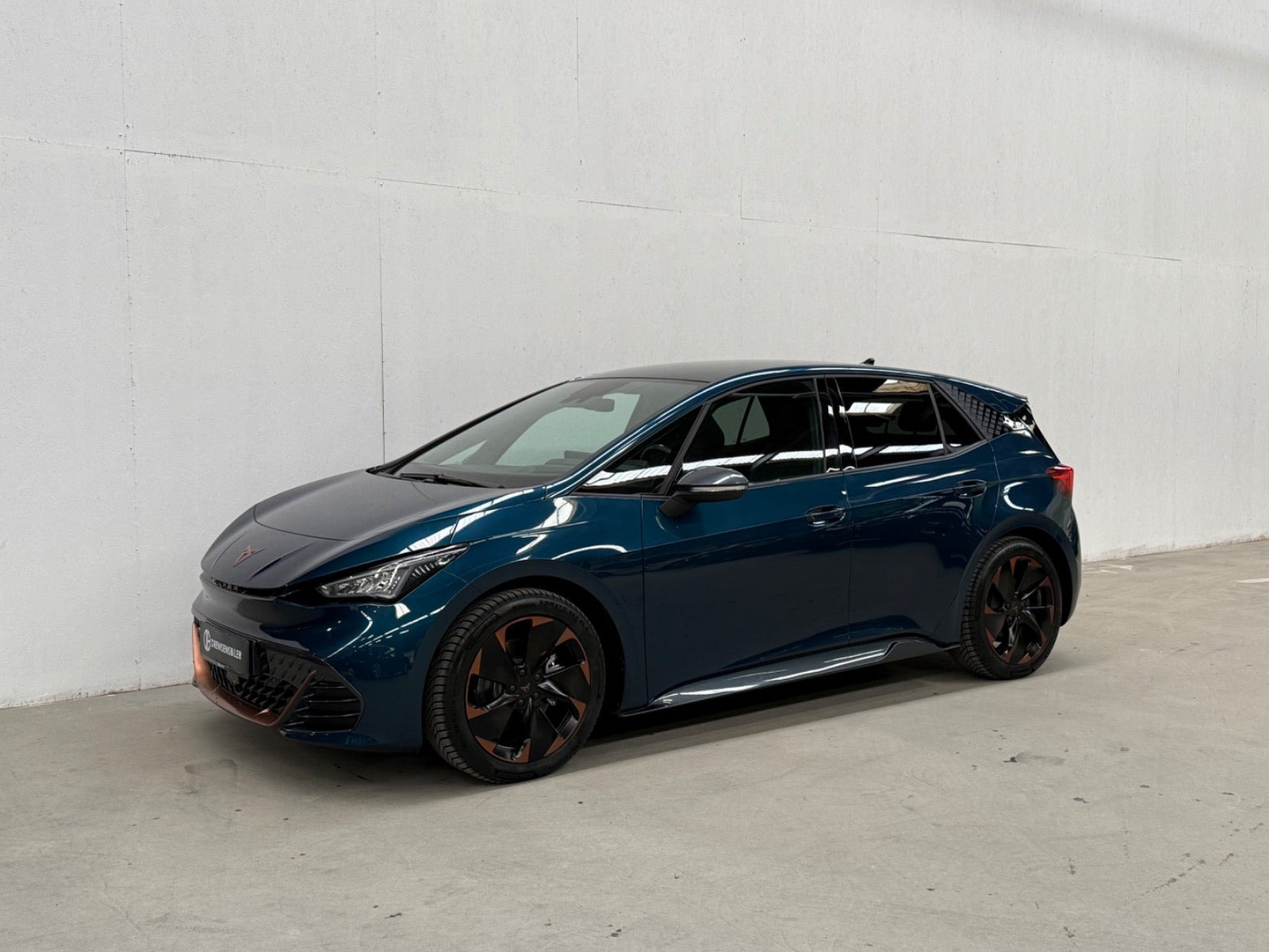 Blå Cupra Born fra 2022