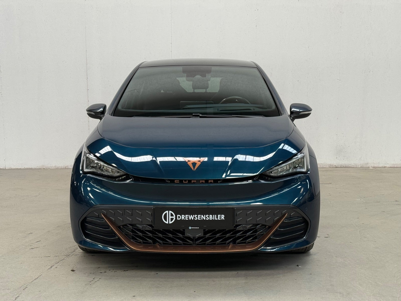 Blå Cupra Born fra 2022
