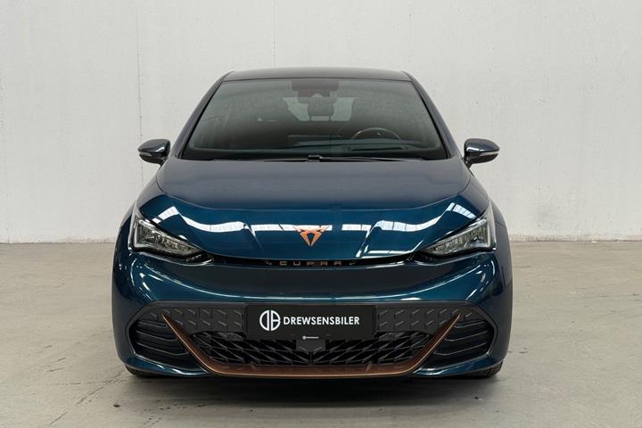 Blå Cupra Born fra 2022