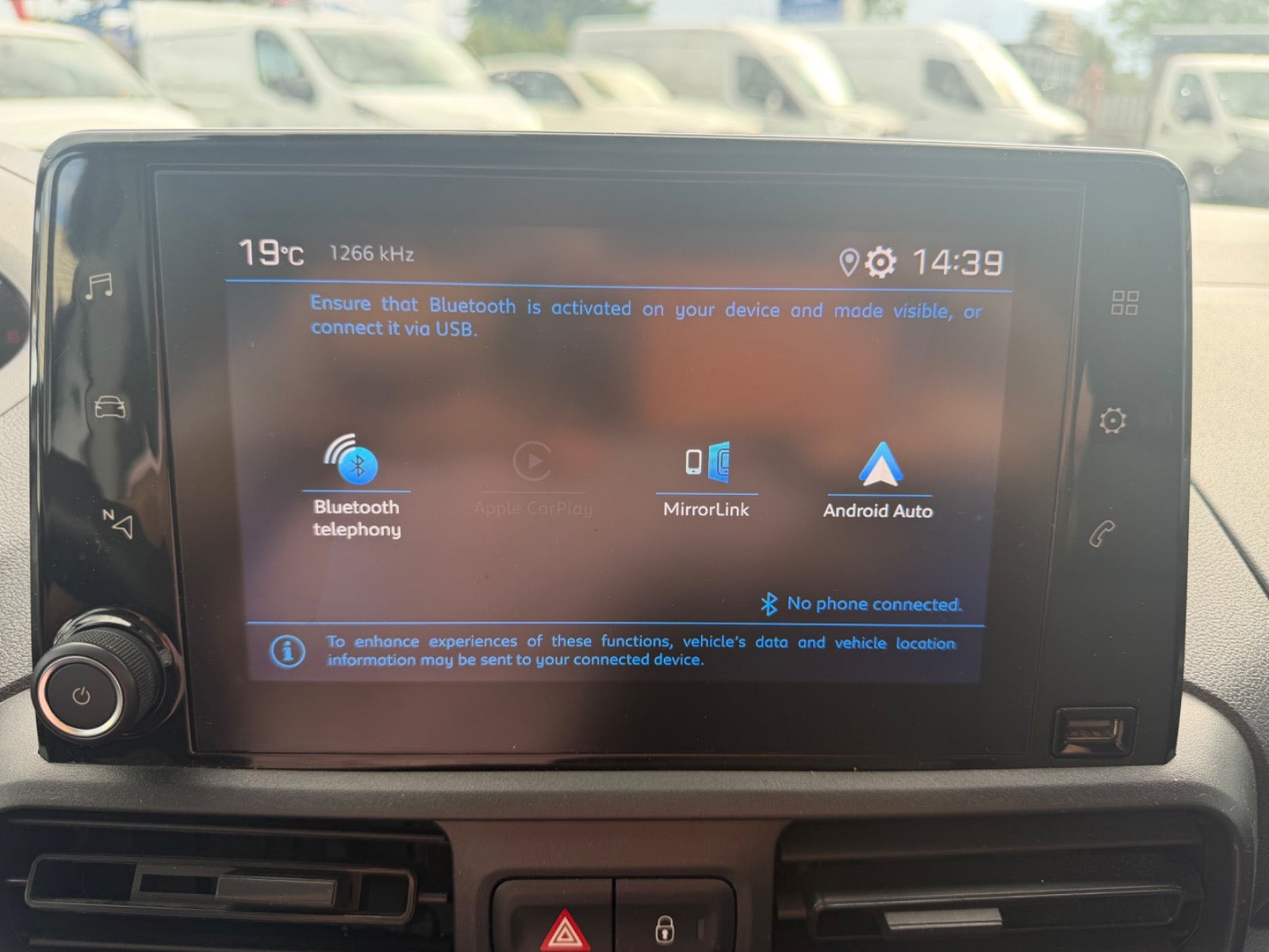 undefined Peugeot Partner fra 2020