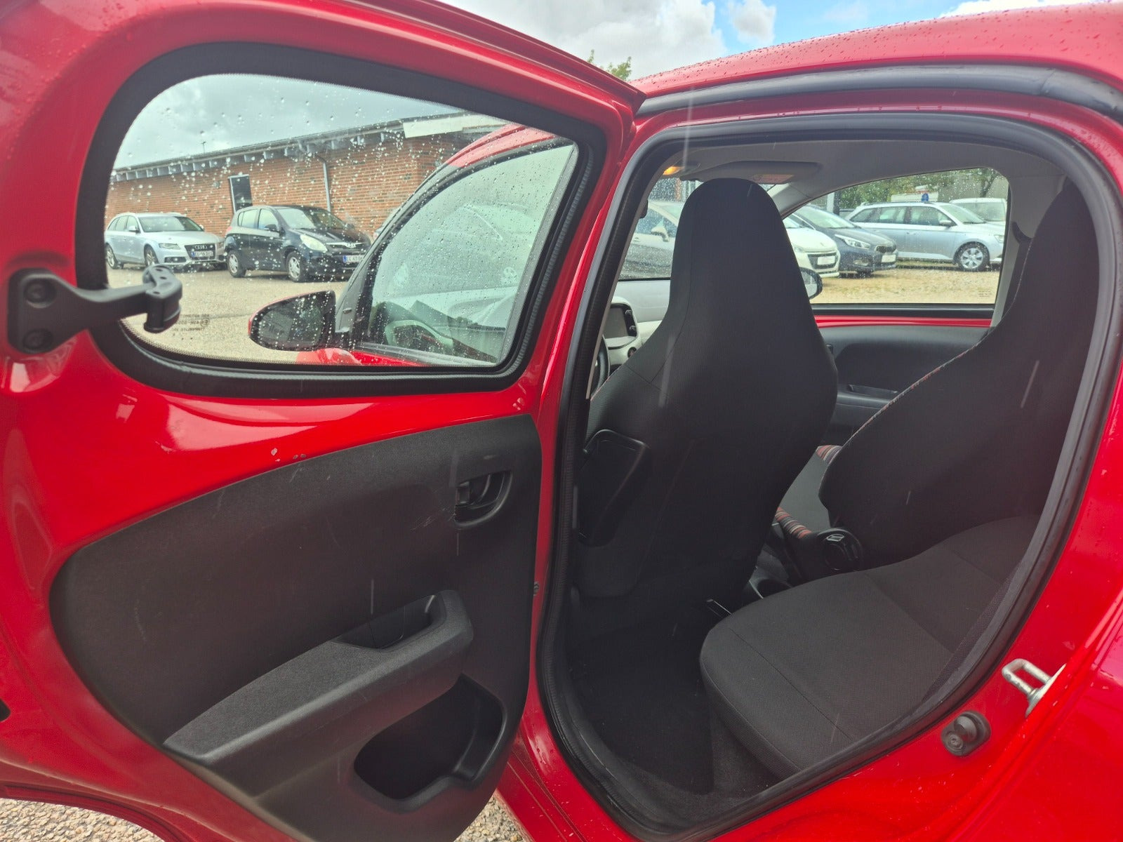 Grøn Citroën C1 fra 2016